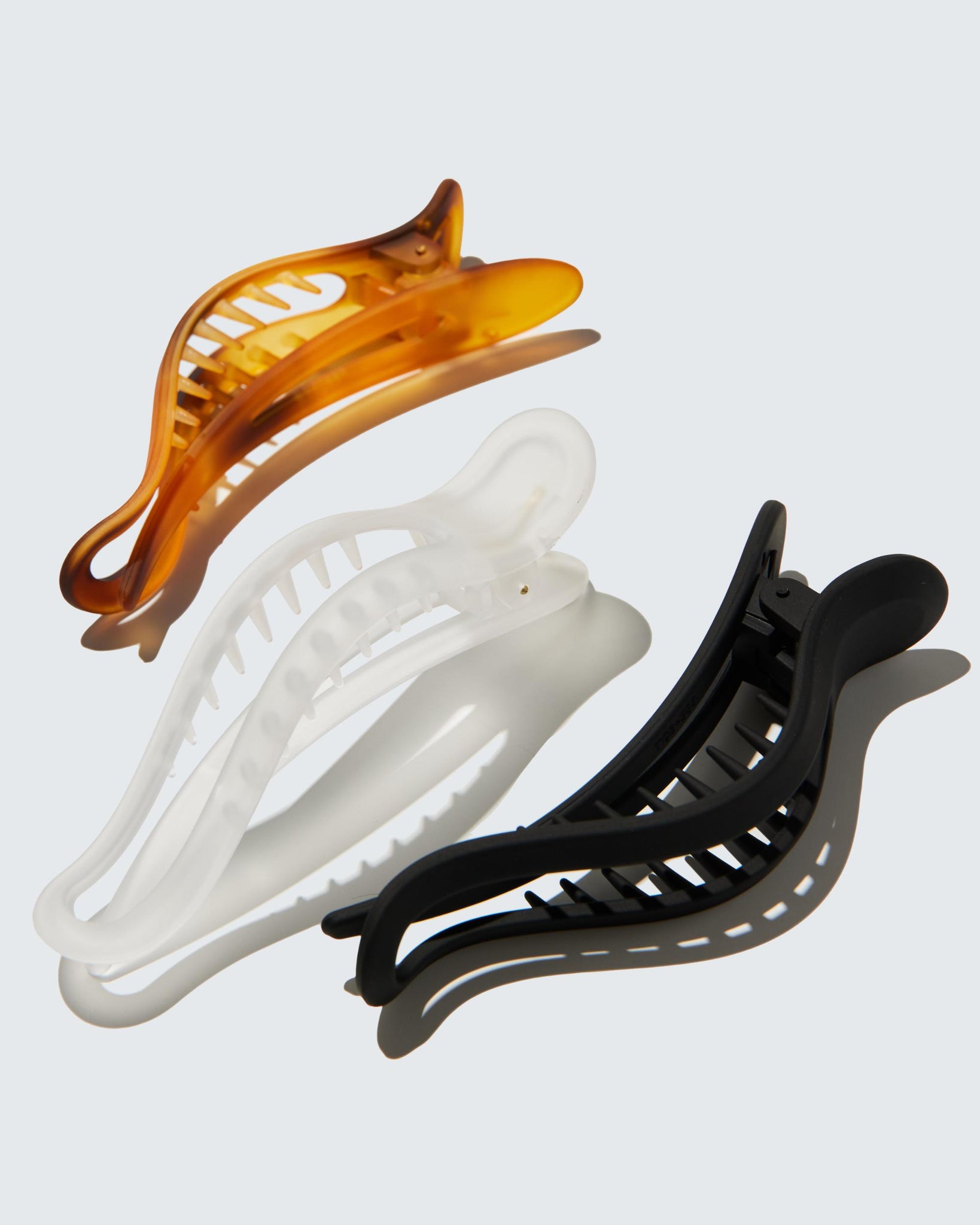 Small Flat Claw Hair Clips, 3-Pack, Amber/Black/Ivory - Köp för SEK 104 - Spara 25%